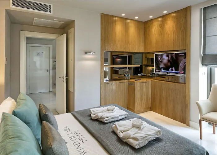 Wind Of Lara & Hotel Antalya