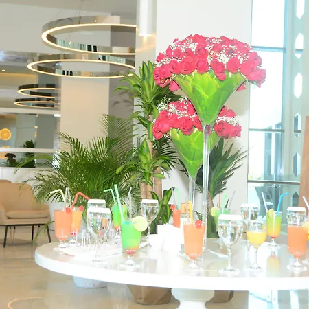 Wind Of Lara & 5* אנטליה