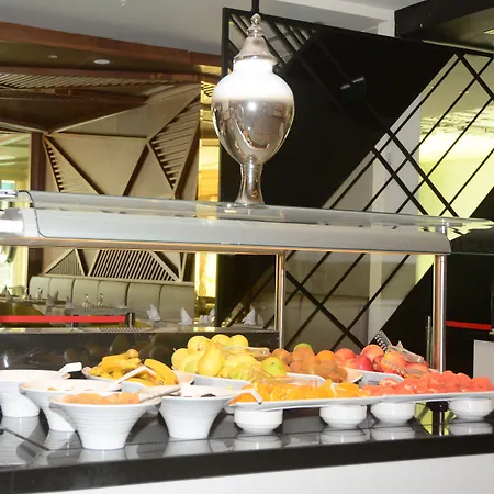 Wind Of Lara & 5* אנטליה