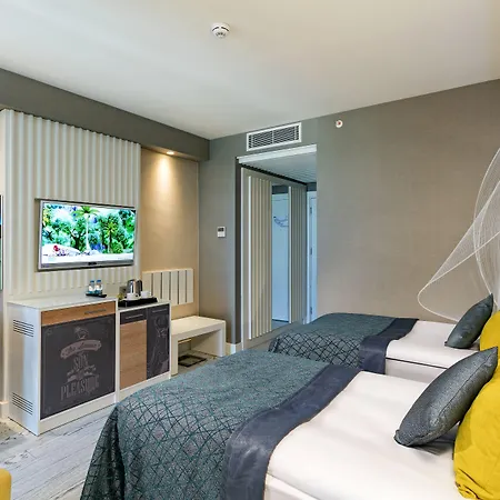 Wind Of Lara & Hotel Antalia