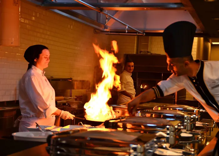 Wind Of Lara & Hotel 5*